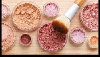 Înapoi la natură: creșterea machiajului natural durabil și ecologic